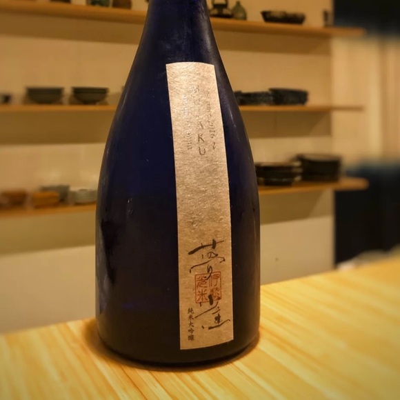 Profile Picture of Simon Wang (@simonwong37) on Poshmark