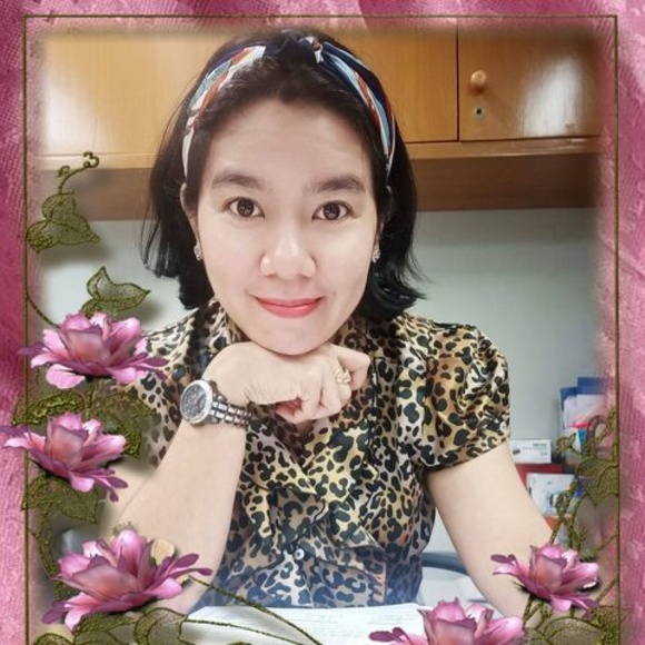 Profile Picture of Maria Sirait (@mgsirait) on Poshmark