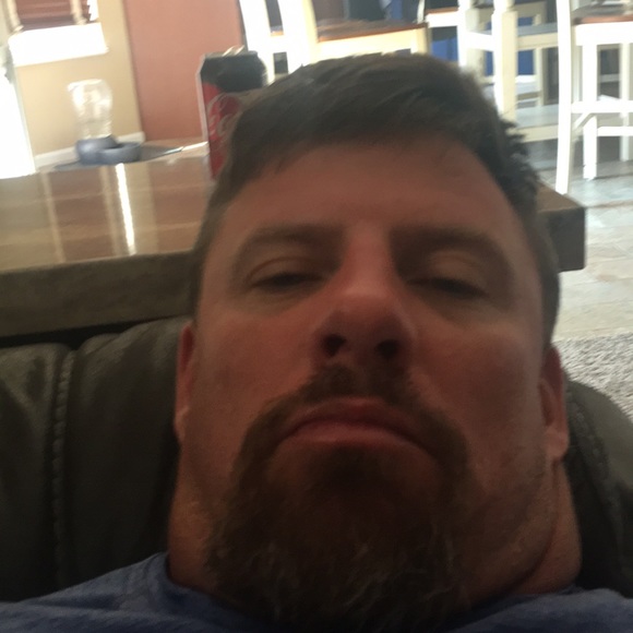 Profile Picture of Tracey Hudson (@thudson756) on Poshmark