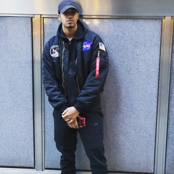 Profile Picture of Carlos Almanzar (@deejaykilla) on Poshmark