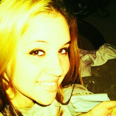 Profile Picture of Clarissa Hall (@clarissahall91) on Twitter