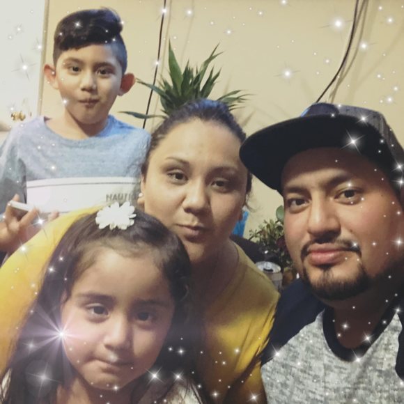 Profile Picture of Katherine Alvarez (@katherine201520) on Poshmark