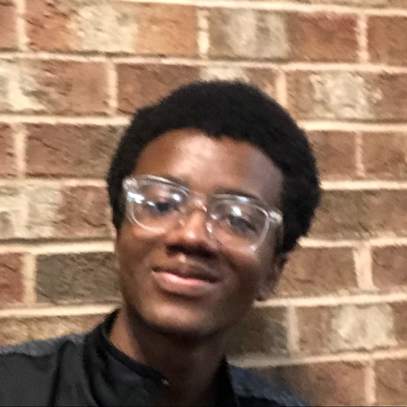 Profile Picture of Aiden Deveaux (@novemberaj) on Poshmark