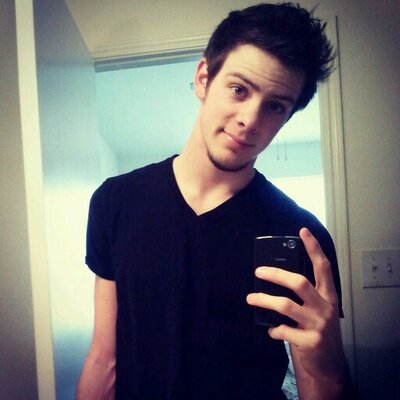 Profile Picture of Travis Luttrell (@TravisLuttrell3) on Twitter