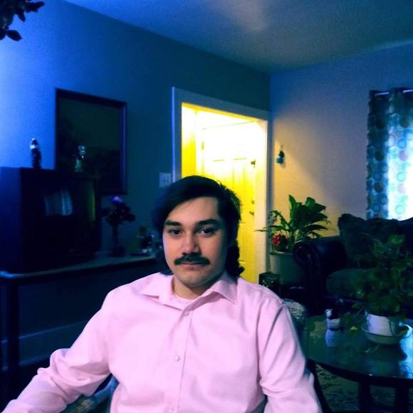 Profile Picture of Kenneth Rosado (@kenneth802010) on Poshmark