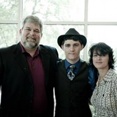 Profile Picture of Jesse Holbrooks (@ShadeTheKnight) on Twitter