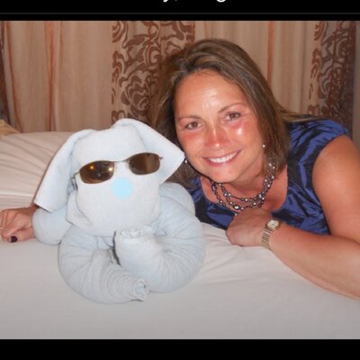 Profile Picture of Kim Easley (@kimeasley42) on Twitter