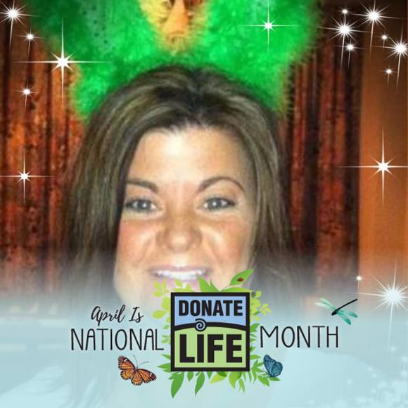 Profile Picture of Angela Malson (@ramalson04) on Poshmark