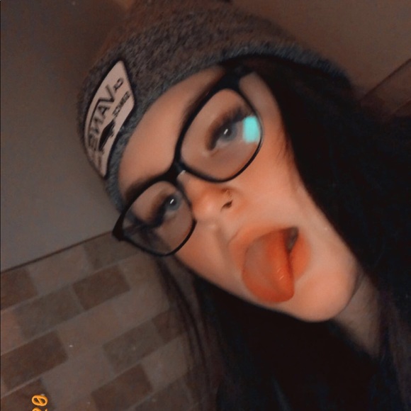 Profile Picture of Meaghan Fitzpatrick (@meaghanfitzp) on Poshmark