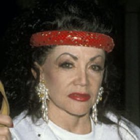 Profile Picture of Joanne Howie (@LootensJohn) on Twitter