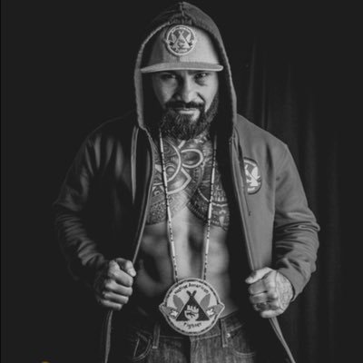 Profile Picture of Tat MEAN BEAN Romero (@MEANBEAN170) on Twitter