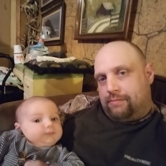 Profile Picture of Jeremy Melton (@jeremymelton665) on Poshmark