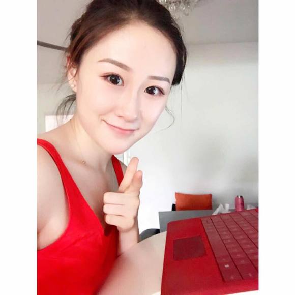 Profile Picture of Zhang Xueying (@zhanxuey) on Poshmark