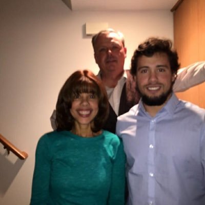 Profile Picture of Andrew Holmes (@AndrewHolmes165) on Twitter