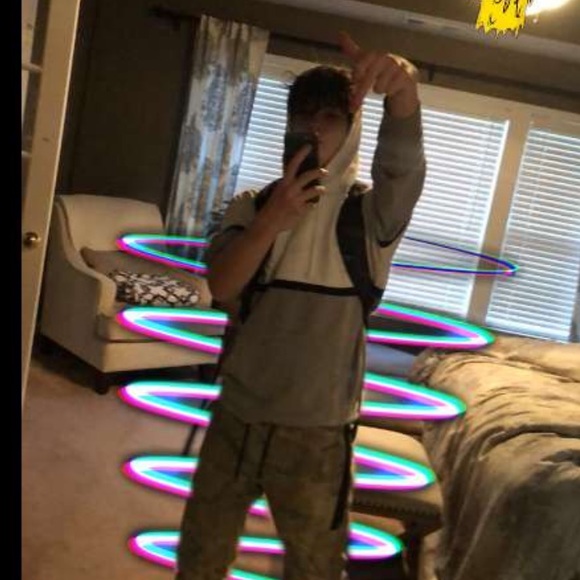 Profile Picture of Alex Botsford (@abotsford804) on Poshmark