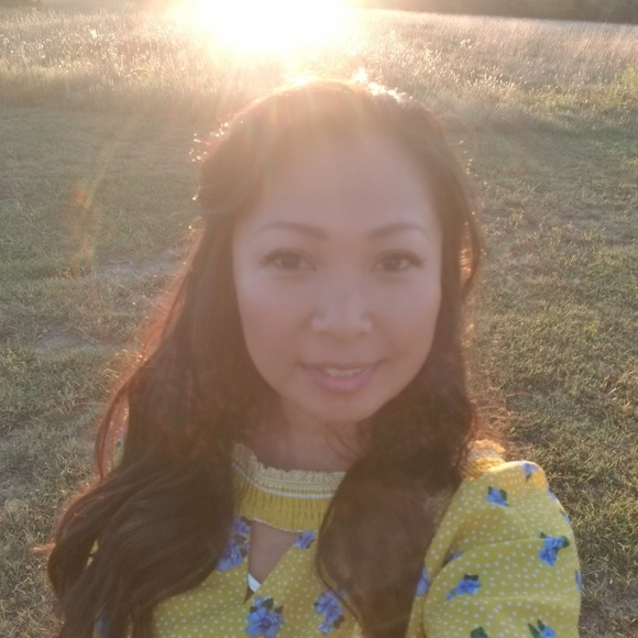 Profile Picture of Jackie Lu (@jaxlu) on Poshmark