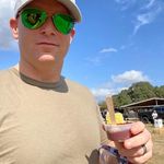 Profile Picture of Acker Jeffrey Barth (@ackerjeffreybarth) on Instagram