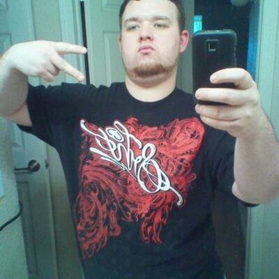 Profile Picture of Damien Fletcher (@Snuff_fan187) on Twitter