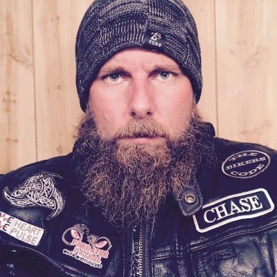 Profile Picture of Chris Thumann (@Froogabadoodle) on Twitter