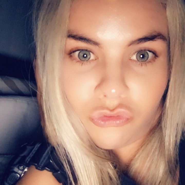 Profile Picture of danielle caulfield (@danicaulfield) on Tiktok