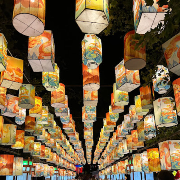 Profile Picture of Joy Truitt (@jetruitt16) on Poshmark