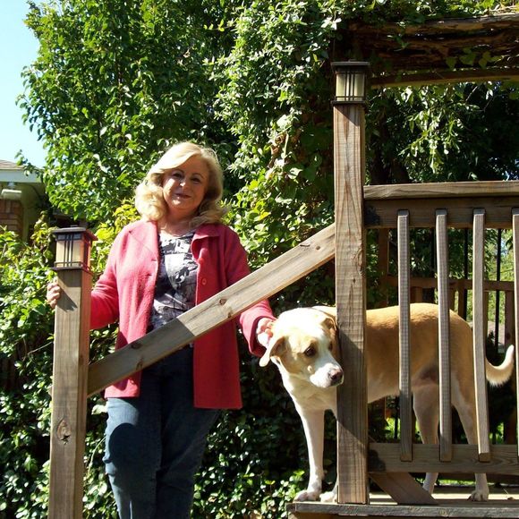 Profile Picture of Ann Kothmann (@annkothmann) on Poshmark