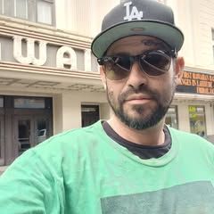 Profile Picture of Robin Gee (@robin.gee45) on Tiktok