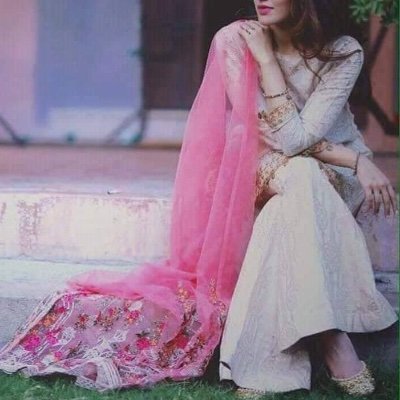 Profile Picture of Fariha Ahsan (@FarihaAhsan22) on Twitter