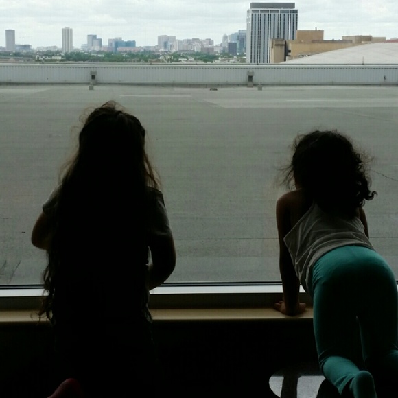 Profile Picture of Delfina Alvarez (@delmomof6) on Poshmark