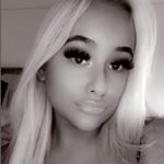 Profile Picture of 🖤 (@eliselindsayxx) on Instagram