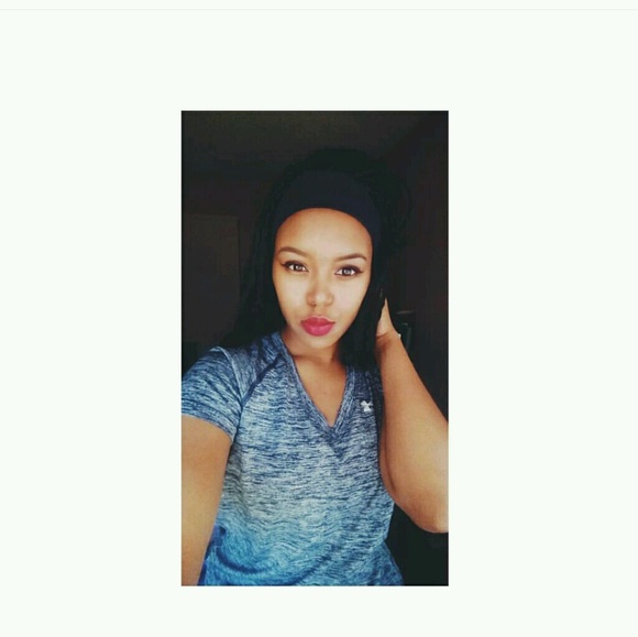 Profile Picture of Monique Nelson (@idontdocardio) on Poshmark