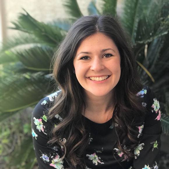 Profile Picture of Jill Modawell (@jillmodawell) on Poshmark