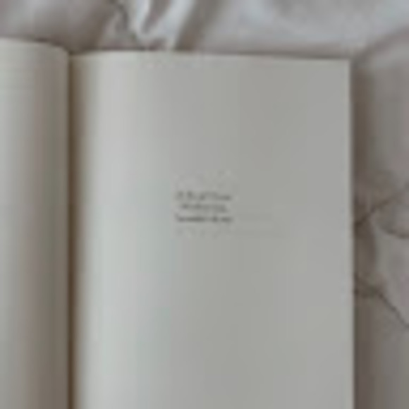 Profile Picture of Esther Benayon (@esther_benayon) on Poshmark