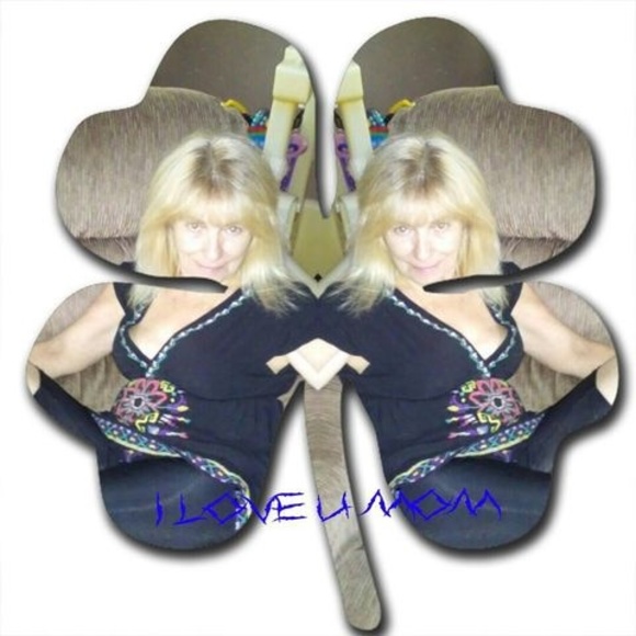 Profile Picture of Ronna Hoerauf (@gtamcracker) on Poshmark