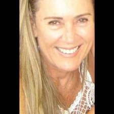 Profile Picture of Lea Rezende Haddad (@Leah03337703) on Twitter