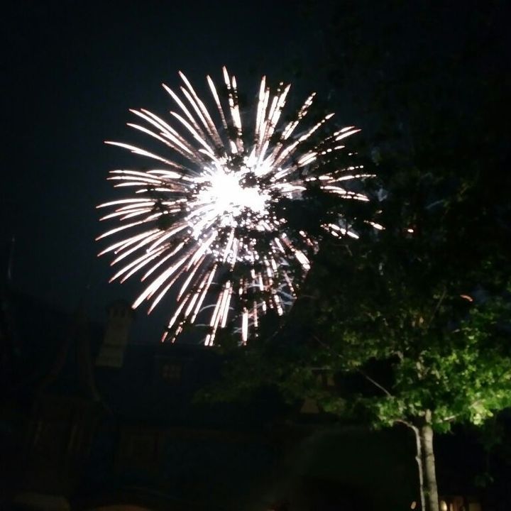 Profile Picture of Lacy Little (@lacystones256) on Tiktok