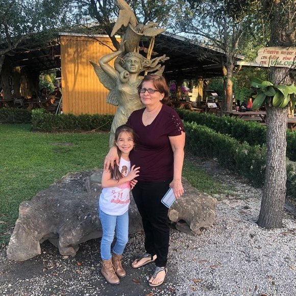 Profile Picture of Nancy Valladares suarez (@nancyvallada256) on Poshmark