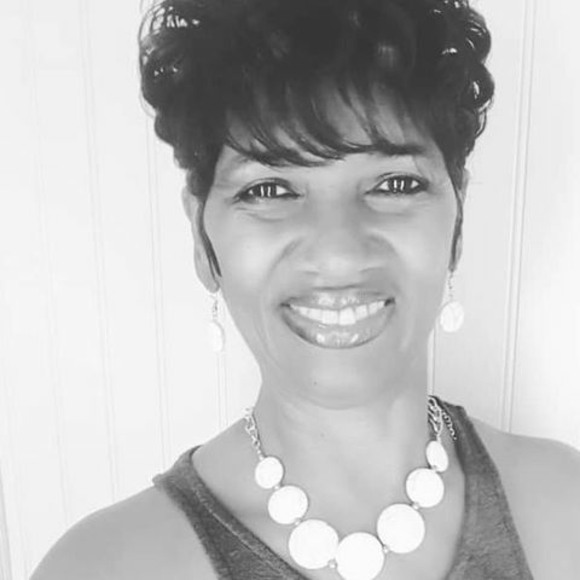 Profile Picture of Sherrie Hodges (@sah200) on Poshmark