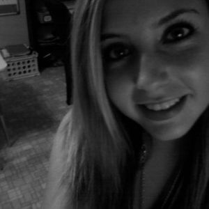 Profile Picture of Alexis Holcomb (@codyandalexis) on Myspace