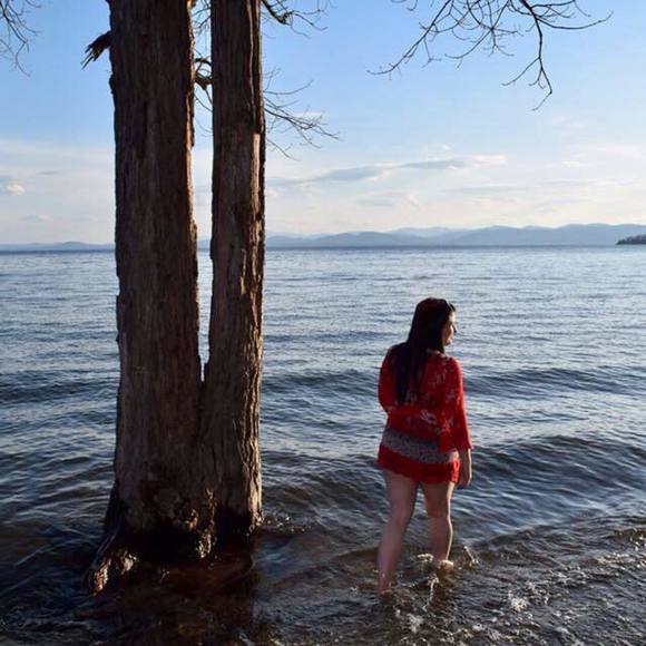 Profile Picture of Jamisen Fallot (@jamisen3) on Poshmark