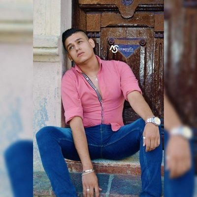 Profile Picture of @armando.cora (@armandocora3) on Twitter