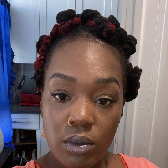 Profile Picture of Bianca Walters (@nioka911) on Poshmark