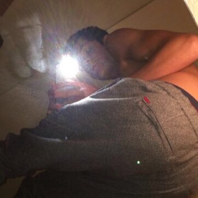 Profile Picture of Todd Mick (@__yuhh) on Twitter