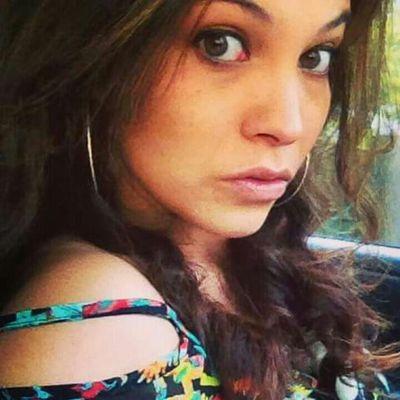 Profile Picture of Kelli Galloway (@dollfacekel) on Twitter