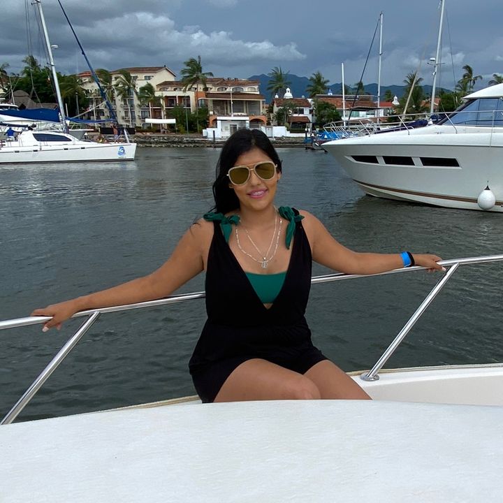 Profile Picture of Itzel Garcia (@itzel_garcia995) on Tiktok