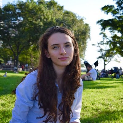 Profile Picture of Nadia Toshkoff (@nadia_toshkoff) on Twitter