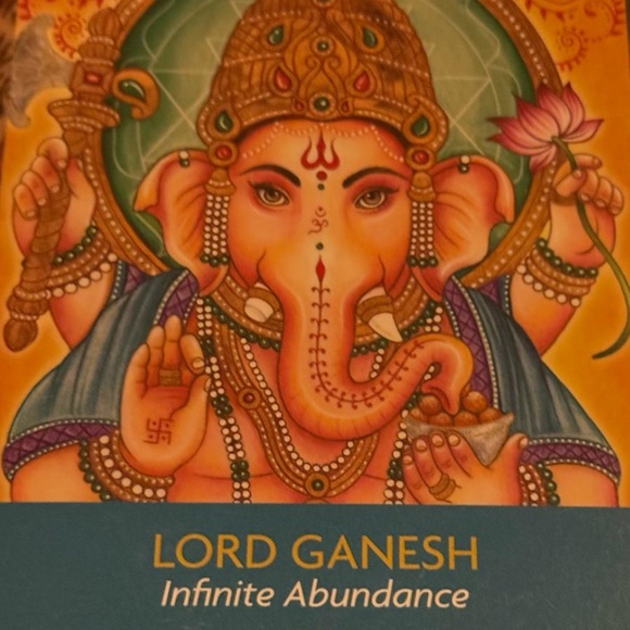 Profile Picture of Corinna Halfhide (@chalfhide) on Poshmark