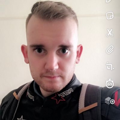 Profile Picture of Sonny Field (@HeliosLFC) on Twitter