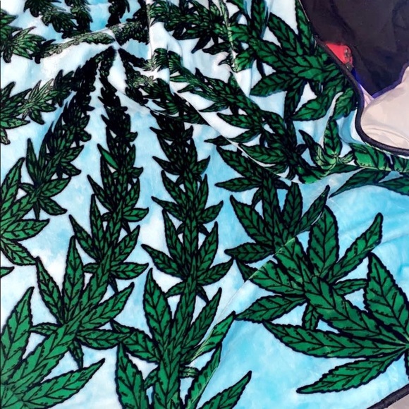 Profile Picture of Skylar Koschuk (@skylar71014) on Poshmark