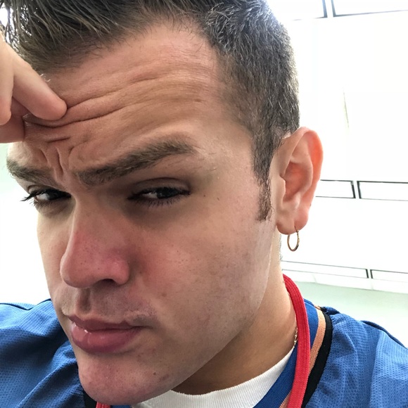 Profile Picture of Felipe Carvalho (@felipefitted) on Poshmark